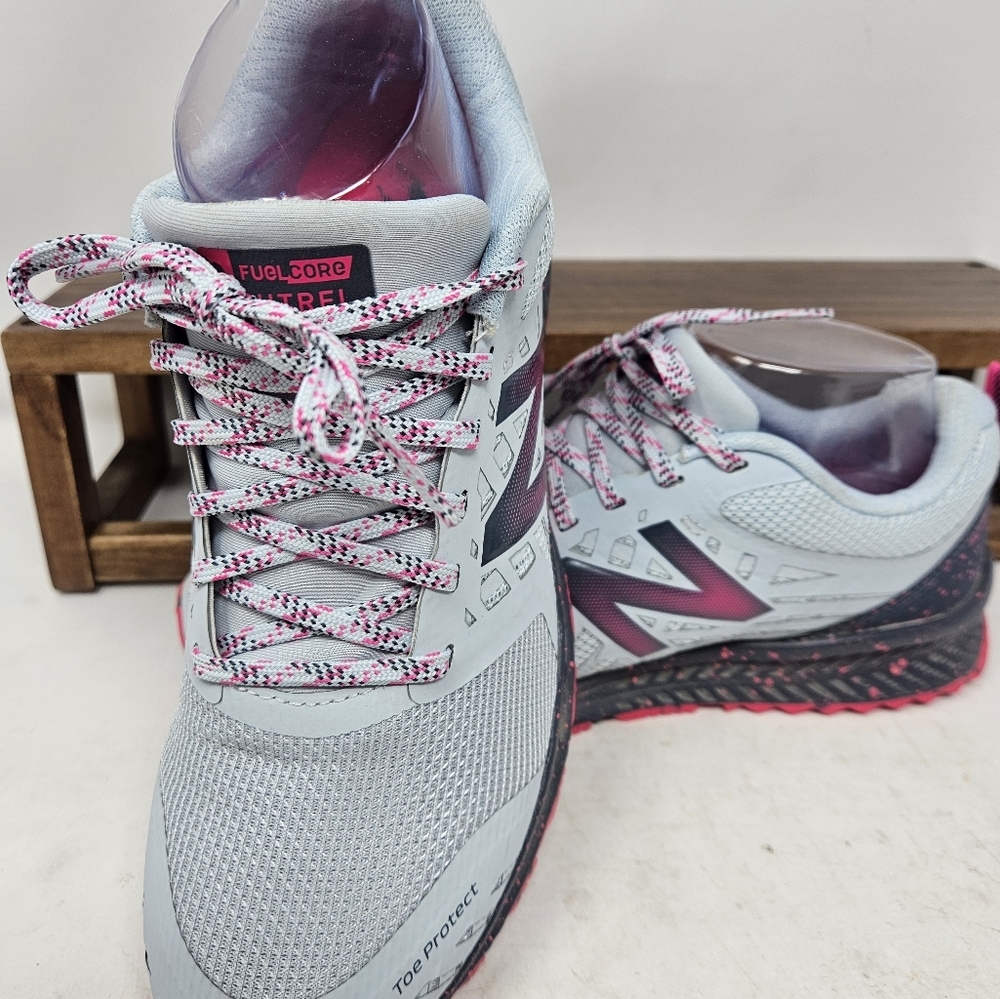 Size 7 - New Balance women's Respone 2.0 Nitrel Gray - Picture 2 of 8